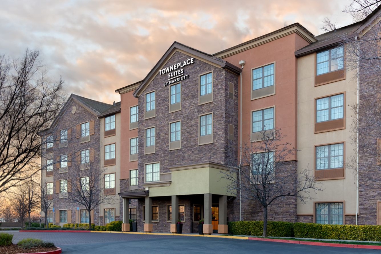 TOWNEPLACE SUITES
